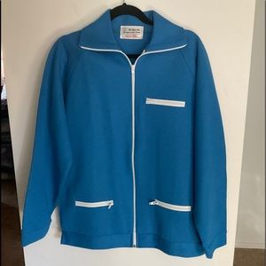 Vintage c. 1970s men’s Sears Johnny Miller blue half zip top. Size 42-44.